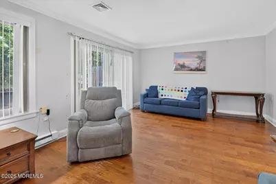 32 Andover Court, Red Bank, NJ 07701 - Photo 4