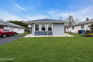 46 Falmouth St, Toms River Township, NJ 08757 - Photo 4
