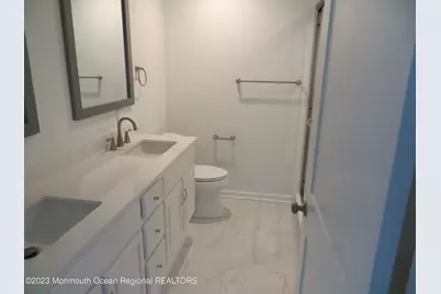 28 Trenton Avenue, Manasquan, NJ 08736 - Photo 8