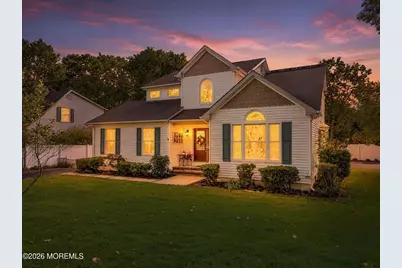 14 Oak Leaf Drive, Waretown, NJ 08758 - Photo 2