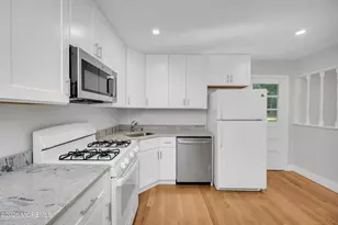 7 Bellflower Ct, Toms River Township, NJ 08755 - Photo 10