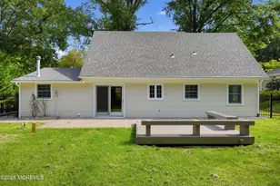 95 Warren Dr, Aberdeen Township, NJ 07747 - Photo 24