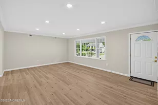 95 Warren Dr, Aberdeen Township, NJ 07747 - Photo 12