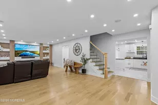 7 Andrew St, Howell Township, NJ 07731 - Photo 10