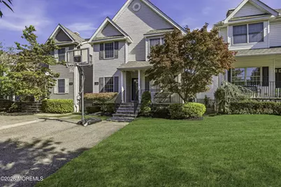 13 Treeside Lane, Lakewood, NJ 08701 - Photo 2