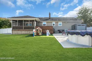 135 Irwin Pl, Middletown, NJ 07748 - Photo 58