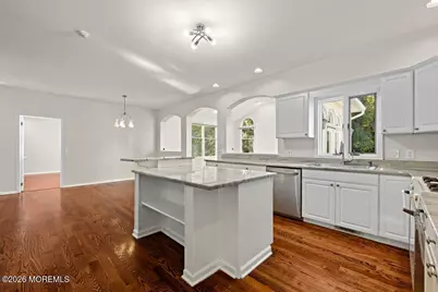31 Sheffield Drive, Freehold, NJ 07728 - Photo 10