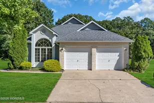 1562 Snowberry Ct, Toms River Township, NJ 08755 - Photo 4
