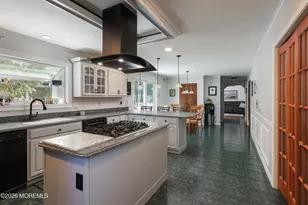 32 Sleepy Hollow Rd, Red Bank, NJ 07701 - Photo 12