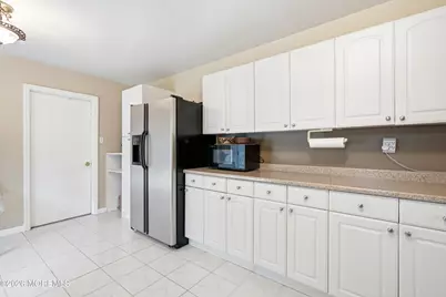 450 Iron Bridge Road, Freehold, NJ 07728 - Photo 20