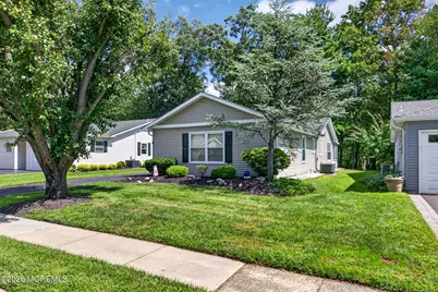 39 Blue Ridge Drive, Brick, NJ 08724 - Photo 2