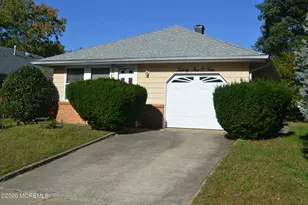 2104 Mt Hope Ln, Toms River Township, NJ 08753 - Photo 2