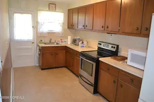 2104 Mt Hope Ln, Toms River Township, NJ 08753 - Photo 8