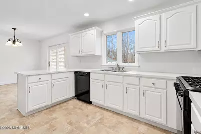 207 Superior Court, Toms River Township, NJ 08755 - Photo 8