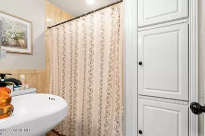 44 Dakota Avenue, Middletown, NJ 07748 - Photo 20