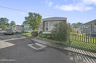 59 Bayshore Mobile, Hazlet Township, NJ 07730 - Photo 2