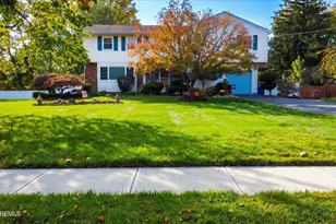 13 Lee Rd, Manalapan Township, NJ 07726 - Photo 38