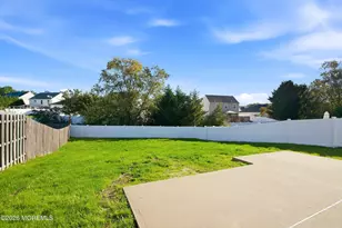 31 Dolphin Cir W, Bayville, NJ 08721 - Photo 22