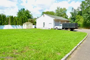 802 Adelphia Rd, Freehold, NJ 07728 - Photo 16