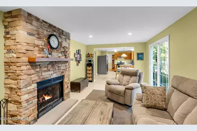 272 W Veterans Highway, Jackson, NJ 08527 - Photo 8