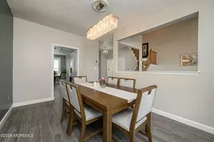 27 Longbrook Ln, Freehold, NJ 07728 - Photo 10