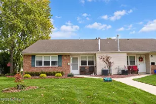 37 Haven Dr, Matawan, NJ 07747 - Photo 1