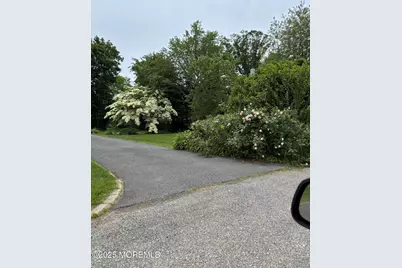 21 Alexander Avenue, Freehold, NJ 07728 - Photo 2