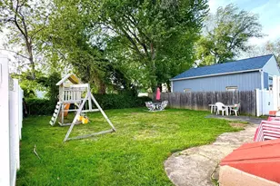 196 Milton Ave, Cliffwood, NJ 07721 - Photo 16
