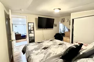 196 Milton Ave, Cliffwood, NJ 07721 - Photo 8
