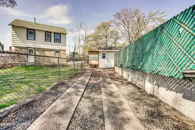 17 Walters Street, Keansburg, NJ 07734 - Photo 12