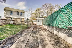 17 Walters St, Keansburg, NJ 07734 - Photo 12