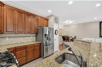 10 Santa Rosa Lane, Tinton Falls, NJ 07753 - Photo 8