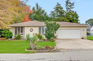 33 Atlantis Blvd, Little Egg Harbor, NJ 08087 - Photo 1