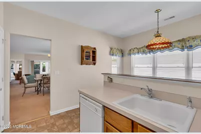 4 Woodburn Road, Manahawkin, NJ 08050 - Photo 12