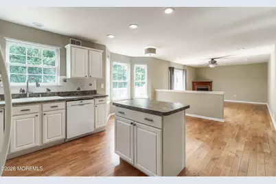 1047 Rudder Avenue, Manahawkin, NJ 08050 - Photo 12