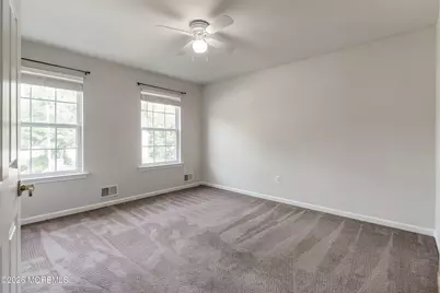 1047 Rudder Avenue, Manahawkin, NJ 08050 - Photo 34