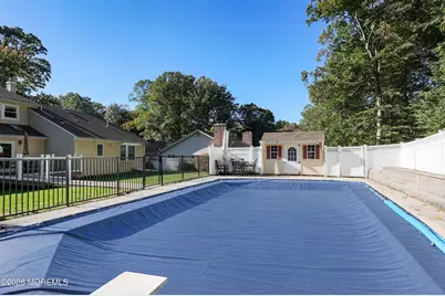201 Heights Terrace, Middletown, NJ 07748 - Photo 40