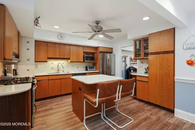 201 Heights Terrace, Middletown, NJ 07748 - Photo 18