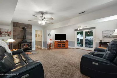 201 Heights Terrace, Middletown, NJ 07748 - Photo 14