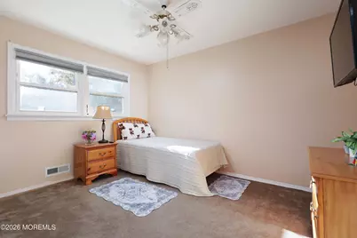 201 Heights Terrace, Middletown, NJ 07748 - Photo 32