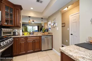 50 Richmond Ct, Tinton Falls, NJ 07712 - Photo 8