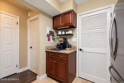 50 Richmond Court, Tinton Falls, NJ 07712 - Photo 10