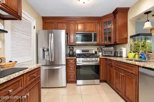50 Richmond Ct, Tinton Falls, NJ 07712 - Photo 6