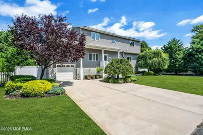 112 Pinewood Road, Toms River Township, NJ 08753 - Photo 2
