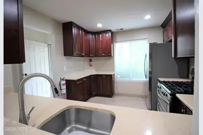 1059 Schmidt Lane, North Brunswick Township, NJ 08902 - Photo 6