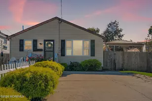166 Hudson Ave, Middletown, NJ 07748 - Photo 1