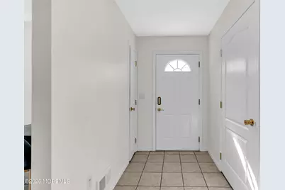 83 Aspen Court, Lakewood, NJ 08701 - Photo 16