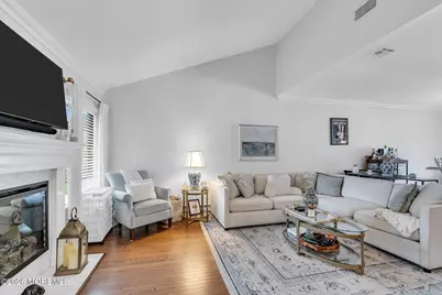 6 Tower Hill Drive, Red Bank, NJ 07701 - Photo 4