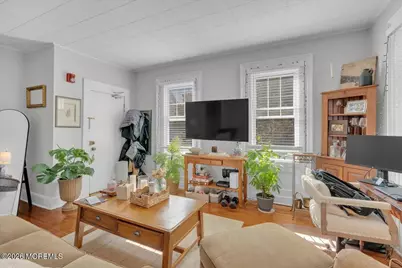 81 Wallace Street, Red Bank, NJ 07701 - Photo 14