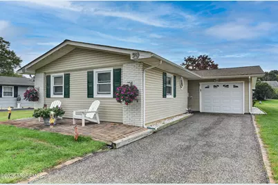 29 Blake Circle, Brick, NJ 08724 - Photo 1